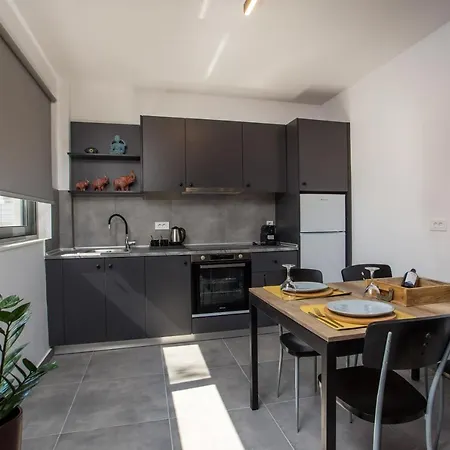 Apartamento Urban Colours Rhodes City
