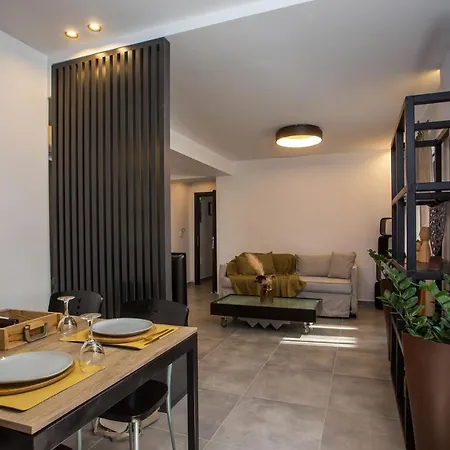 Urban Colours * Rhodes City