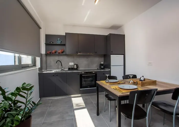 公寓 Urban Colours Rhodes City