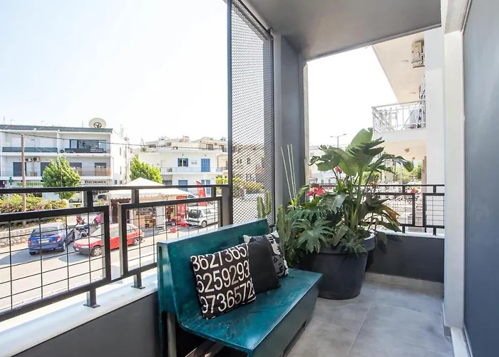 Urban Colours Apartment Rhodes City